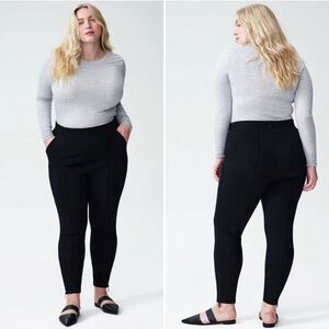 NWT Universal Standard Moro Pintuck Pocket Ponte
Pants in Black